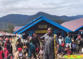 Kepala Suku Dani Abelom Kogoya Sosialisasikan Pentingnya Pembangunan Jalan di Kabupaten Puncak