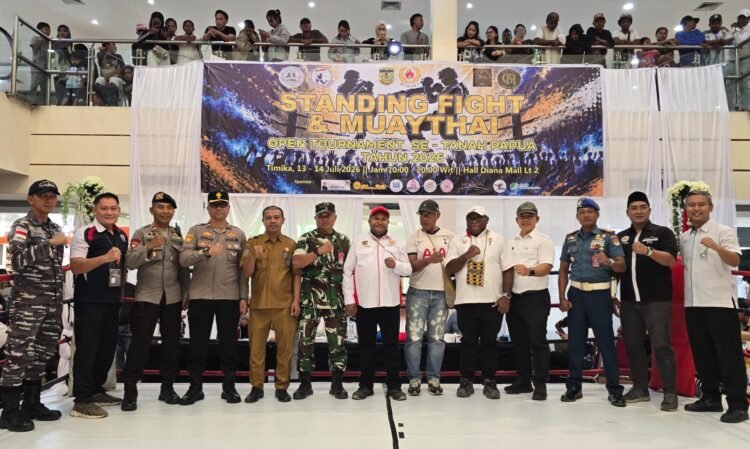 Open Tournament Standing Fight dan Muaythai Se-Tanah Papua Resmi Dibuka, Siapkan Atlet Papua Tengah Menuju PON
