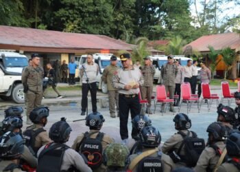 Astamaops Kapolri Tinjau Wilayah Operasi di Papua, Tekankan Pendekatan Humanis dan Kesehatan Personel