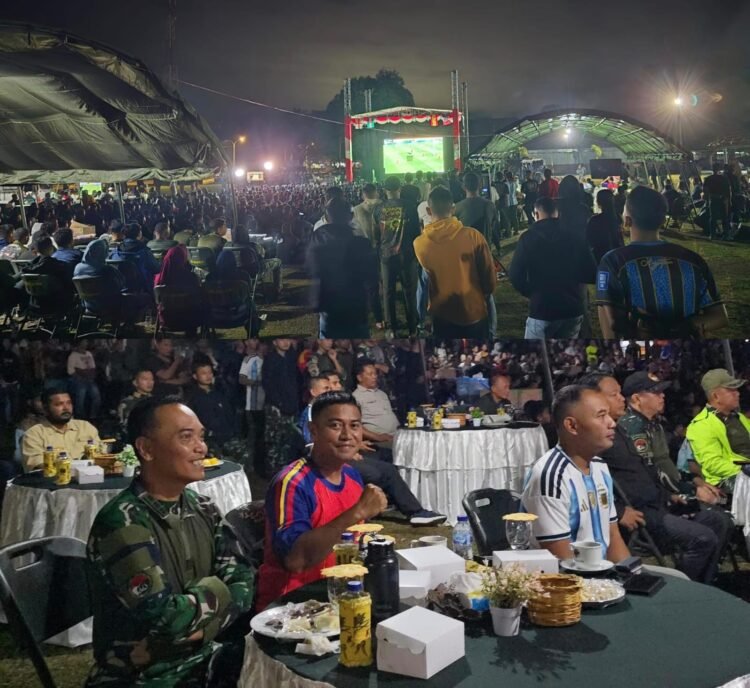 Seribuan Warga Timika Padati Yonif 754/ENK Nobar Final Piala Dunia 2026 Argentina vs Spanyol