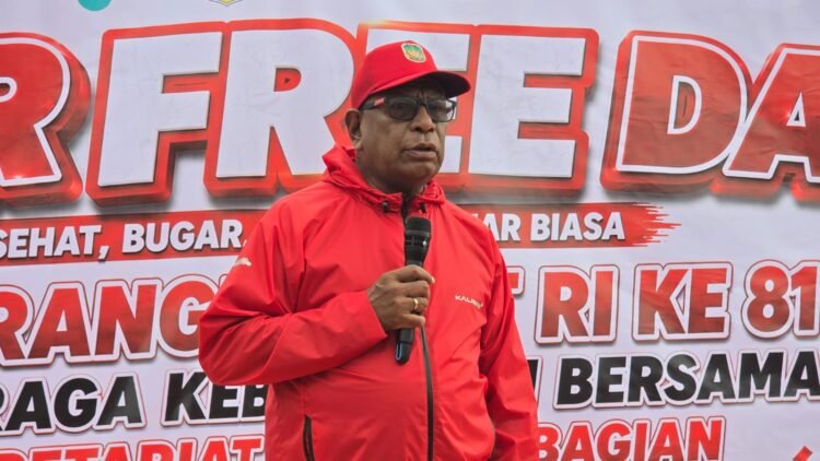 Sambut HUT RI Ke-81, Johannes Rettob Ajak Warga Kibarkan Merah Putih dan Jaga Kebersihan Mimika