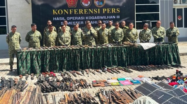 Kogabwilhan III Sita 47 Senjata Api dan Hampir 3.000 Batang Ganja, Jalur Suplai OPM Jadi Sorotan