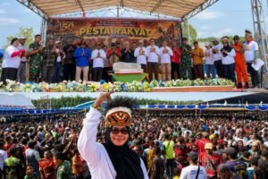 Rampeani Rachman Berhasil Merajut Sejarah di HUT Emas Mapurujaya. Pesta Rakyat Jadi Ruang Temu Para Perintis, Pejabat dan Generasi Penerus