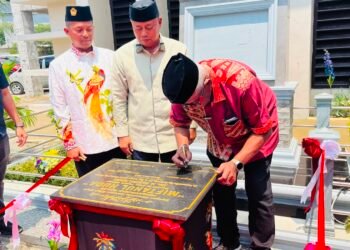 Resmikan Masjid Miftahul Huda, Bupati Mimika: Jadikan Rumah Ibadah Pusat Pembinaan Umat