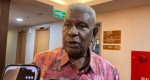 Bupati Rettob Tegaskan Penertiban PKL Tak Tebang Pilih, Pedagang Tetap Bisa Berjualan