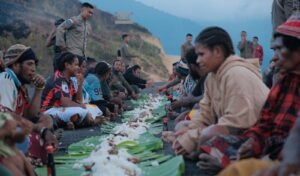 Satgas Damai Cartenz Pamit dari Kiwirok, Kebersamaan Delapan Bulan Jadi Kenangan