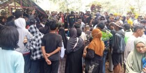 Jenazah Korban Penikaman Kilo 10 Dimakamkan di TPU SP1, Polisi Amankan Dua Orang