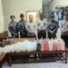 Polsek Pelabuhan Pomako dan Lanal Timika Amankan 233 Liter Sopi dari KM Sirimau