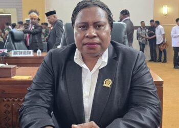 Kabut Asap Selimuti Mimika, Fredewina Matirani Minta Pemkab Bagikan Masker untuk Mama-Mama Pedagang