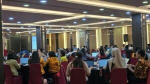 Gaji PNS Bakal Dibayarkan Lewat Kopdes Merah Putih, Menkop Ajukan Skema ke Kemenkeu
