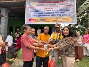 Disperindag Mimika Mulai Terapkan Barcode e-Mitan untuk Penjualan Minyak Tanah