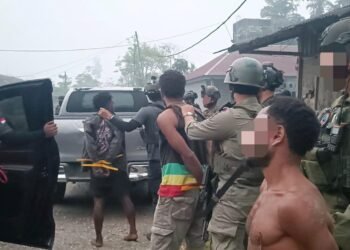 Satgas Damai Cartenz Amankan Dua Pelaku Pembunuhan di Yahukimo, Satu Tewas