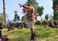 Bakar Batu Bersama Keluarga, Abelom Kogoya Serukan Keamanan dan Keselamatan Warga Puncak