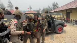 Satgas Damai Cartenz Tangkap DPO Kasus Pembakaran Camp PT Unggul di Puncak