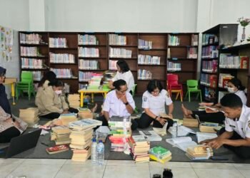 Permudah Pencarian Buku, Perpustakaan Terapkan Label Baru Berbasis Barcode