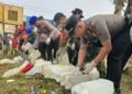 Polres Mimika Musnahkan 1.856 Liter Sopi, Kerugian Ditaksir Ratusan Juta Rupiah