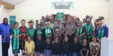 Kapolda Papua Tengah Ajak Jemaat Jaga Toleransi dan Cegah Narkoba Lewat Program Minggu Kasih