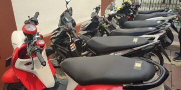 Kejaksaan Negeri Mimika Lelang 41 Barang Rampasan Negara, 9 Motor dan 32 Ponsel